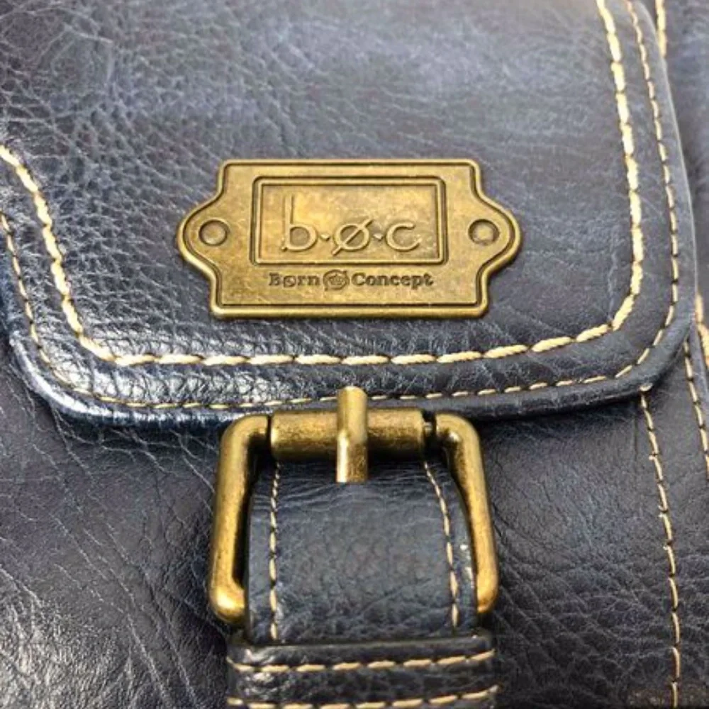 B.O.C. Crossbody Pepple Leather Bag Stitch Trim